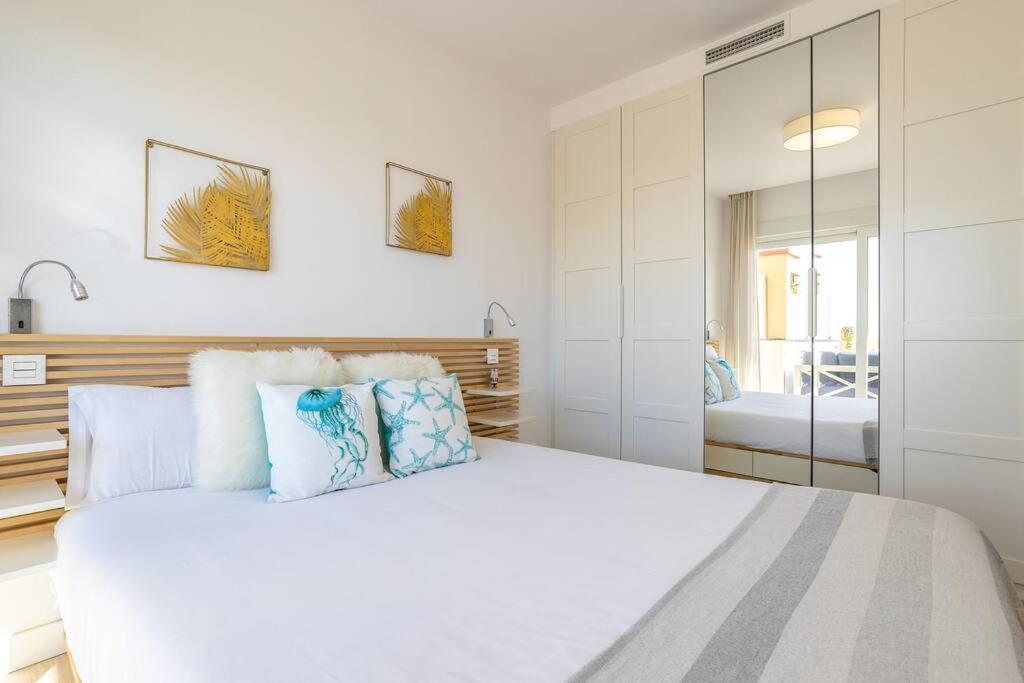 Oleholidays 535 Romana Playa Con Vistas Al Mar Marbella Exterior foto